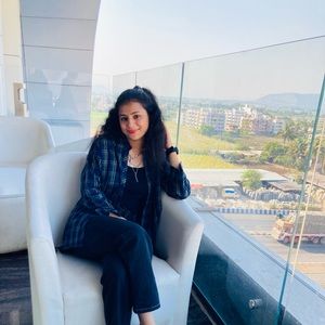 Meet your Posher, Shruti